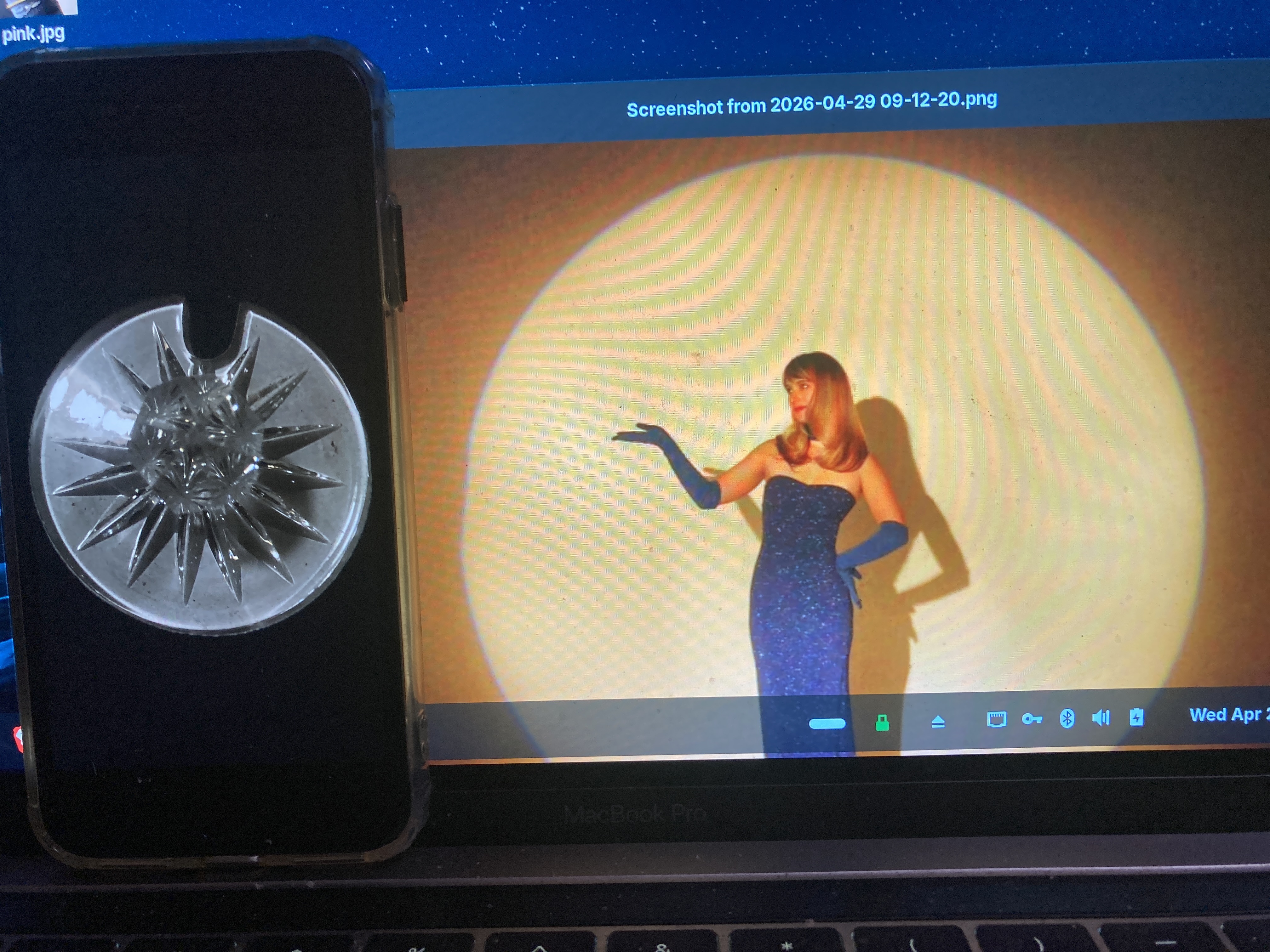 Moon, Lady, Lid
